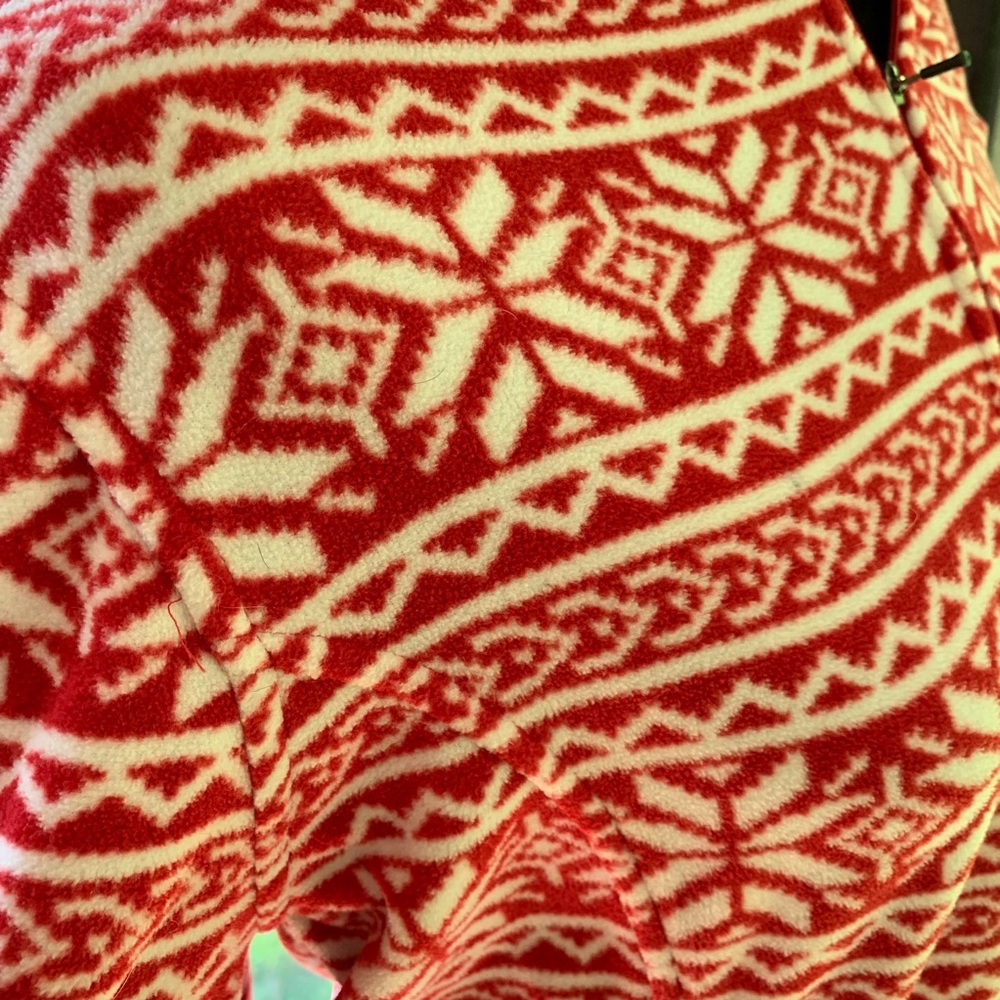 5/for $25 Lands End fleece snowflake pullover - Picture 2 of 3